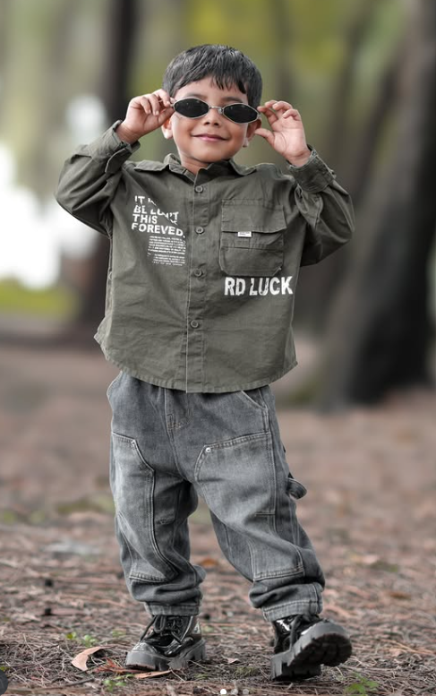 Kids in Aataa clothes